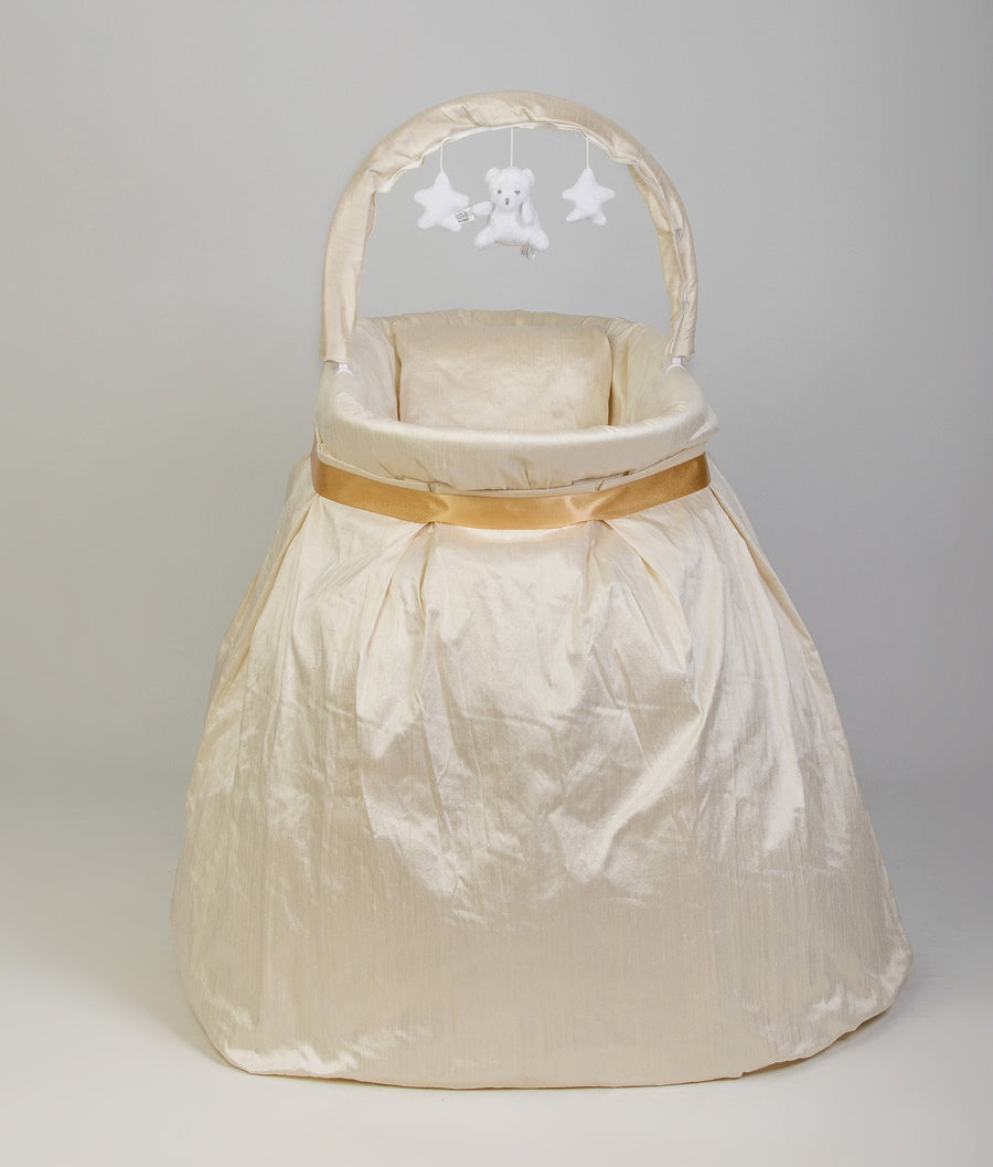 Bella bassinet hotsell