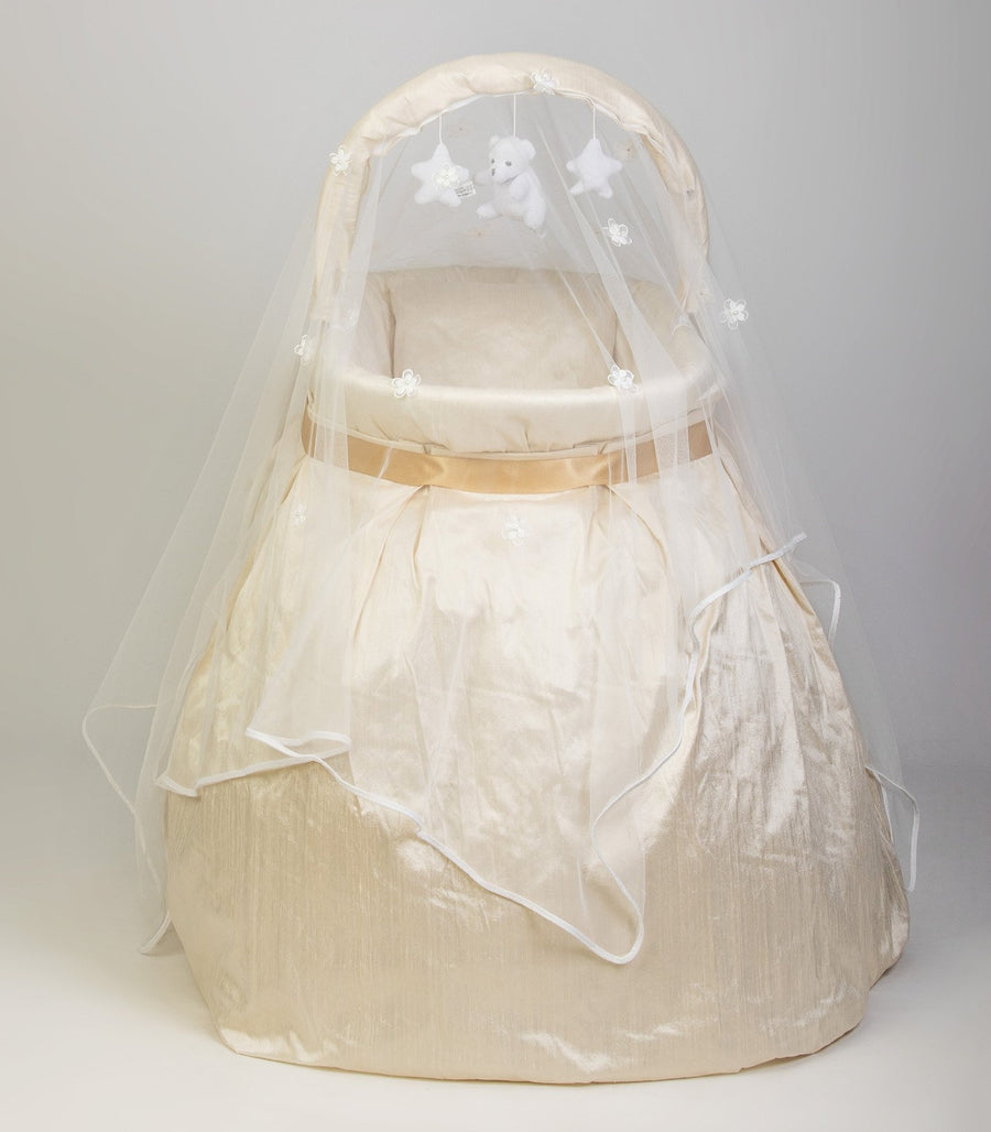 Remi Bassinet  Veil