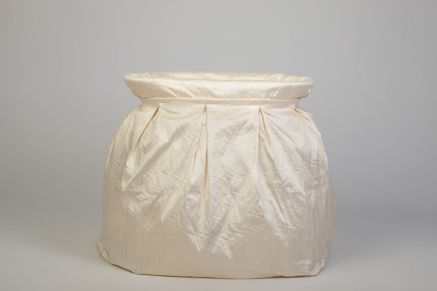 Eden Bassinet Cover with Veil